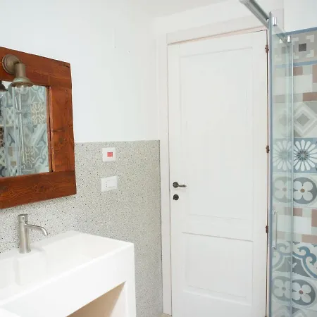 Charming With Annex And Pool Near Σπίτι διακοπών *